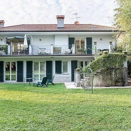 Villa Elisabeth Льерна Экстерьер фото